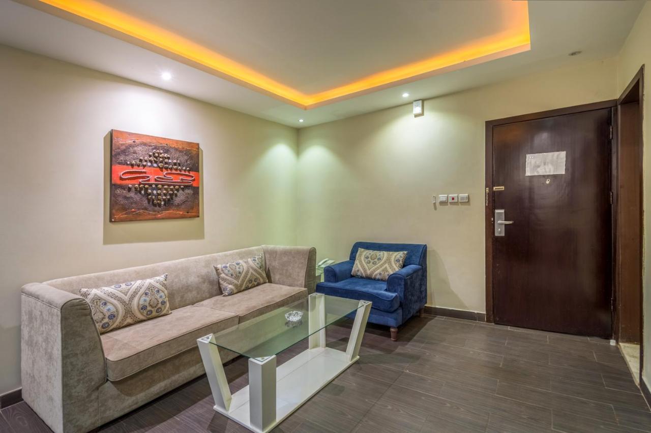 Al Muhaidib Hotel Ar Riyad Esterno foto